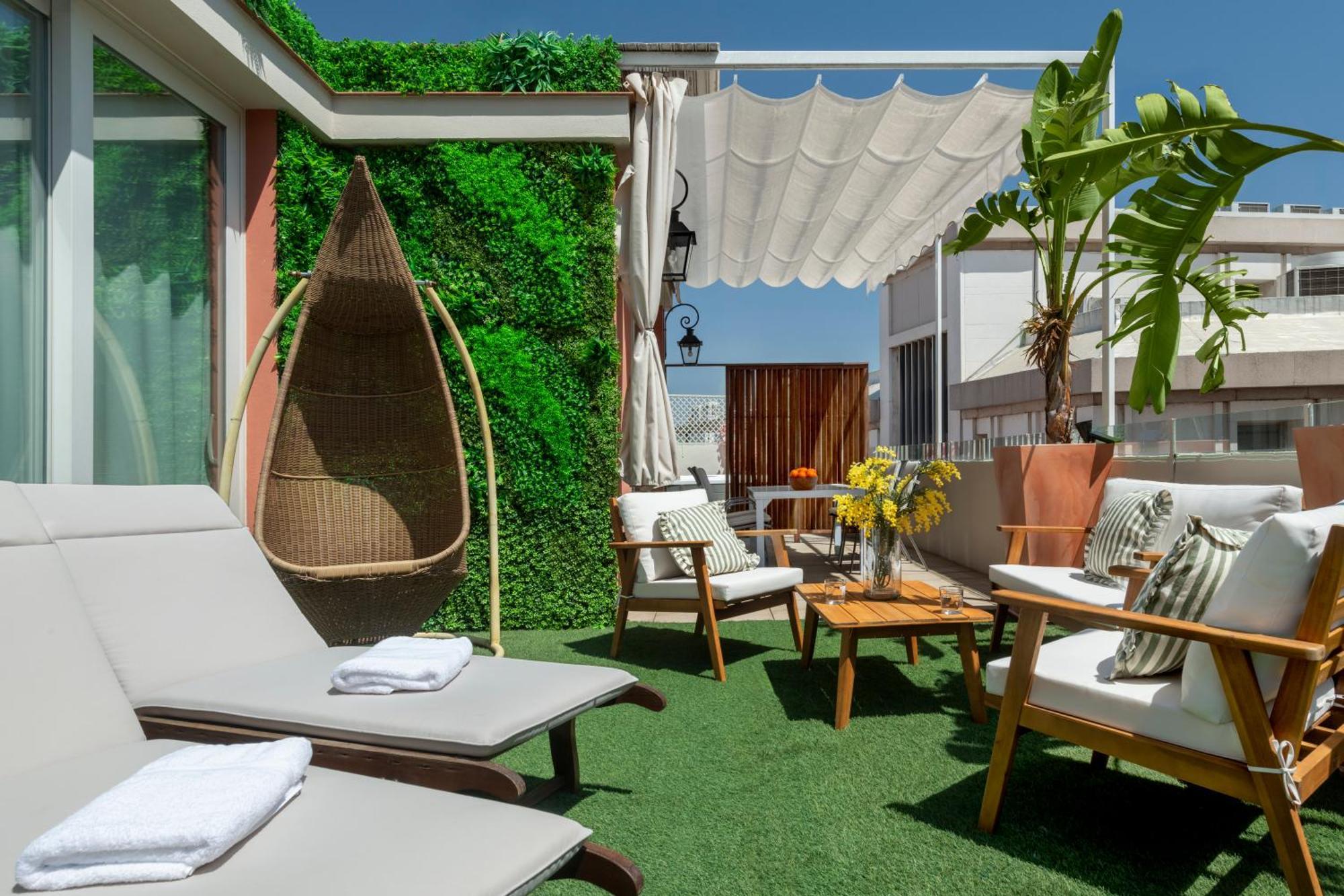 Apartamentos Sevilla Centro Bagian luar foto