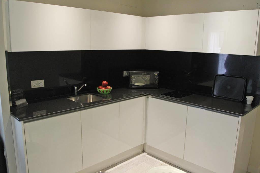 Apartamentos Sevilla Centro Bagian luar foto